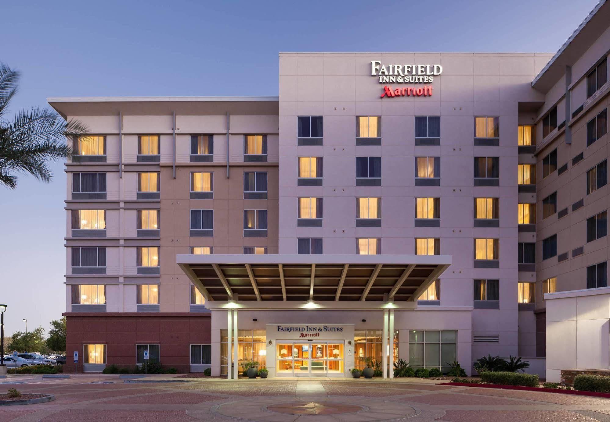 Fairfield Inn And Suites Phoenix Chandler Fashion Center Exterior foto